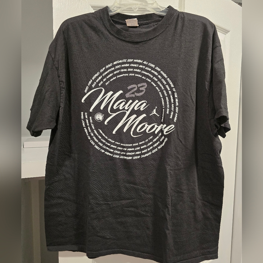 Maya Moore Retirement Shirt